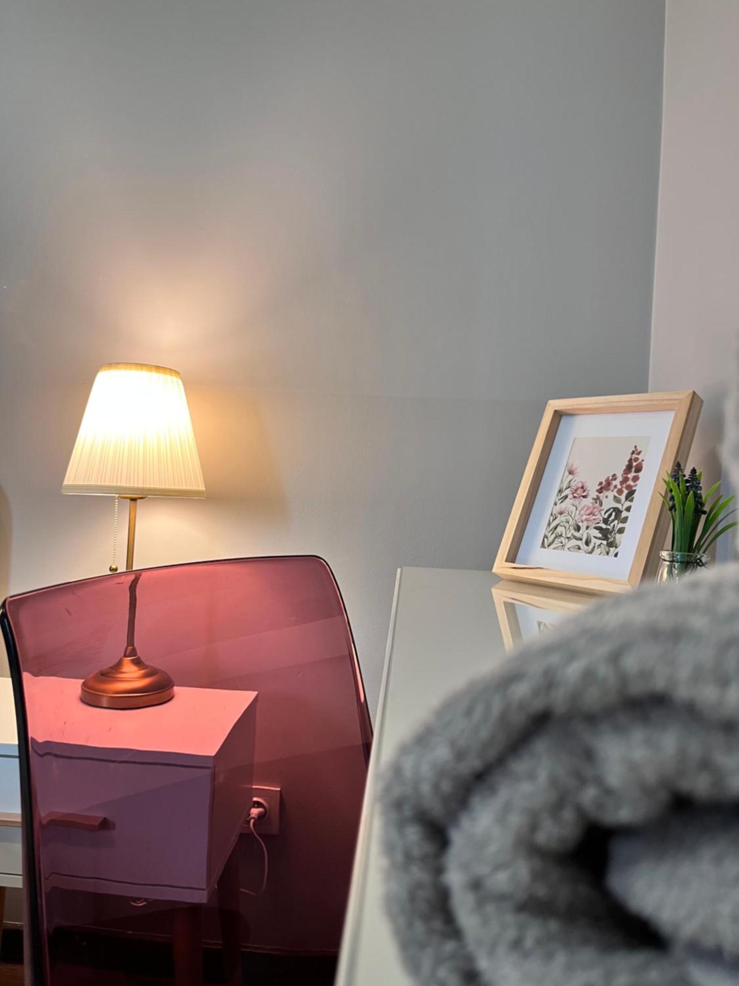 Apartment Metro Slodowiec Free Parking วอร์ซอ ภายนอก รูปภาพ