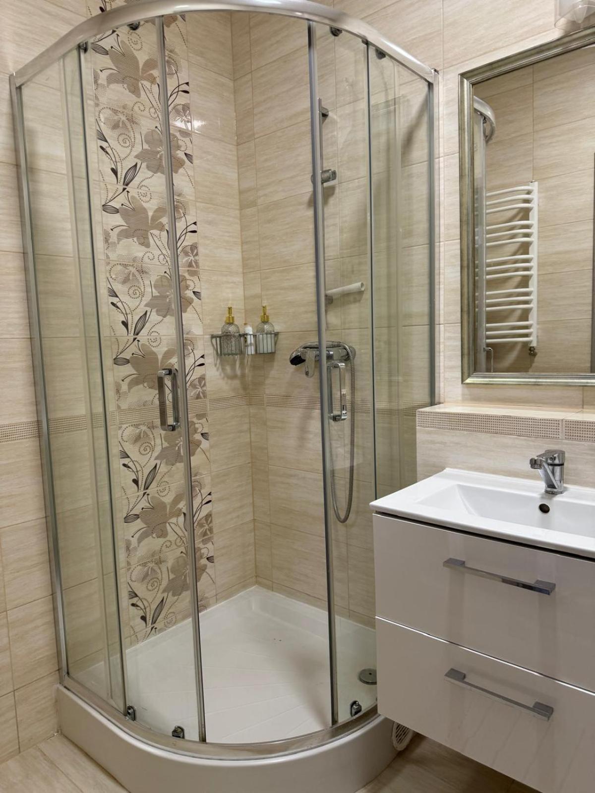 Apartment Metro Slodowiec Free Parking วอร์ซอ ภายนอก รูปภาพ